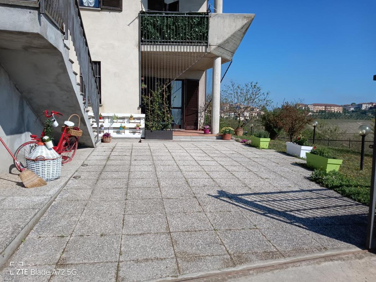 Maison Younesco - Villa Indipendente Exclusive Castagnole delle Lanze Екстериор снимка