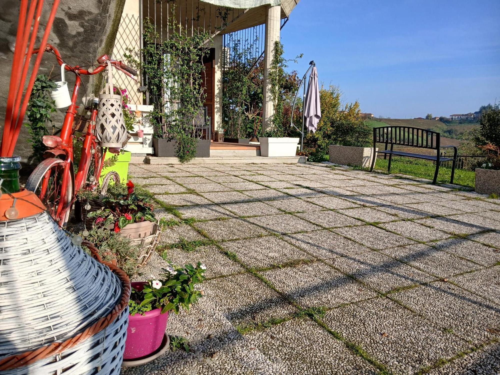 Maison Younesco - Villa Indipendente Exclusive Castagnole delle Lanze Екстериор снимка